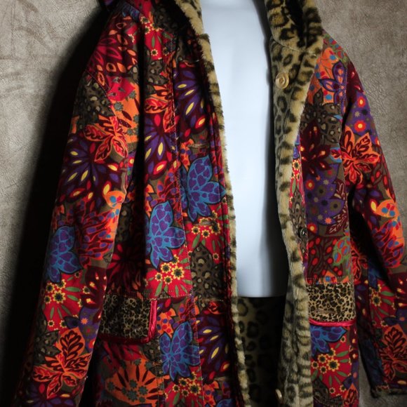 Girls coat - Picture 7 of 7